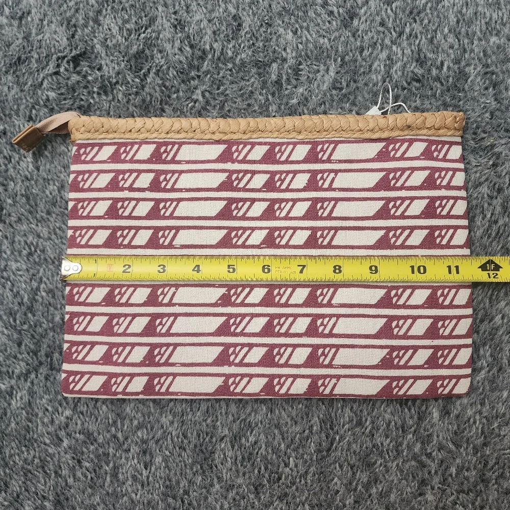 Manaola Heolu stamped clutch zippered pouch